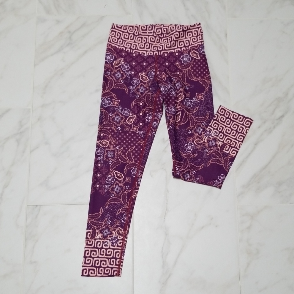 Dharma Bums leggings size M